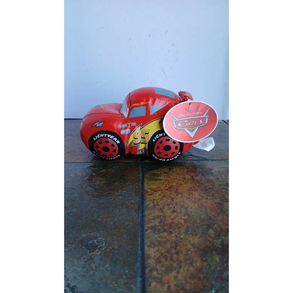 Disney Store Pixar Cars Lightning McQueen Plush 7